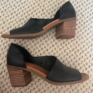 Lucky brand heels